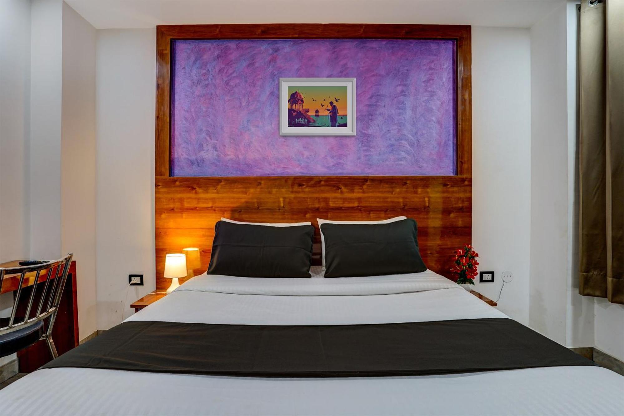 Hotel Hight Krone A Family Hotel Near Igi Airport Delhi 뉴델리 외부 사진